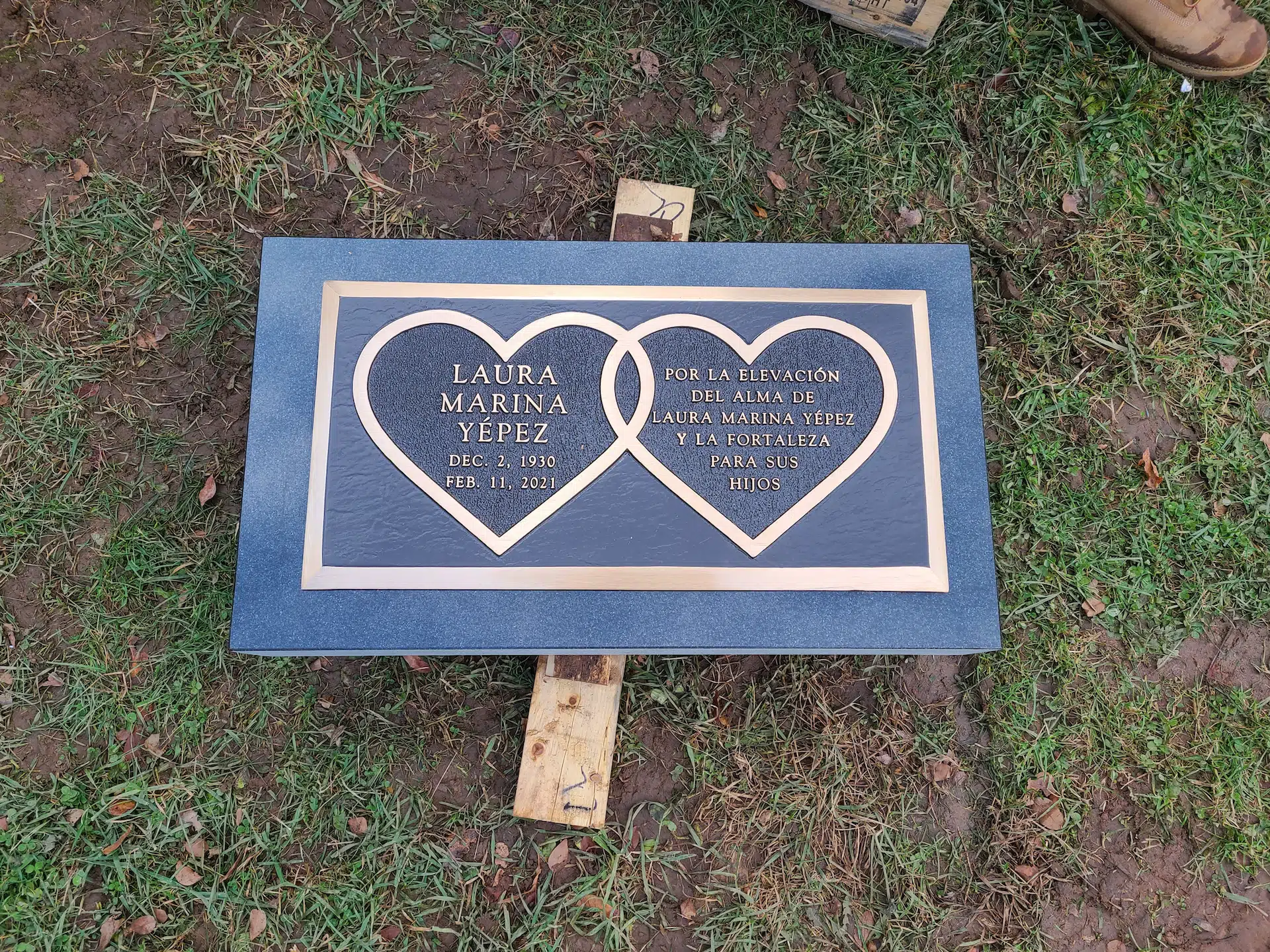 Bronze Memorial Plaque hand-carved by NJ Memorial Plaques in NJ — image 5