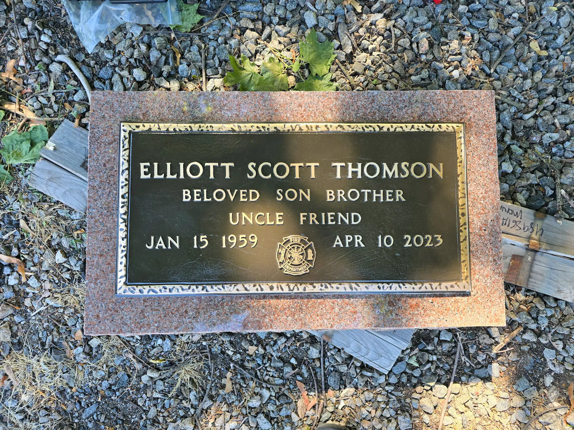 Bronze Memorial Plaque hand-carved by NJ Memorial Plaques in NJ — image 2