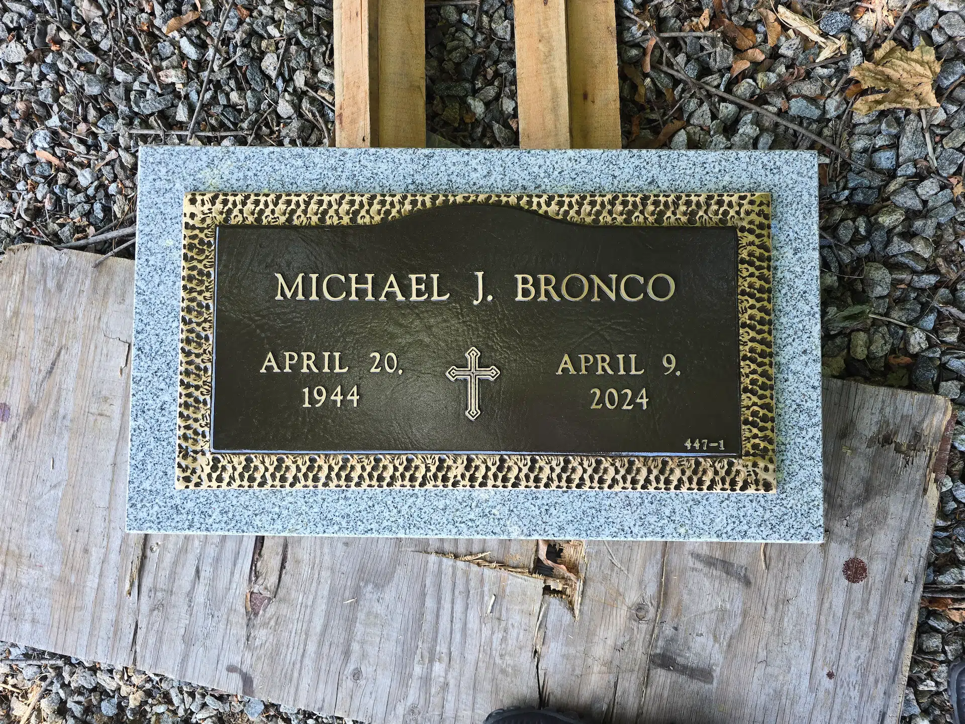 Bronze Memorial Plaque hand-carved by NJ Memorial Plaques in NJ — image 3